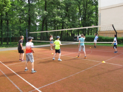 Turnaj v minivolejbalu 31. května 2017, na školních hřištích - průběh turnaje