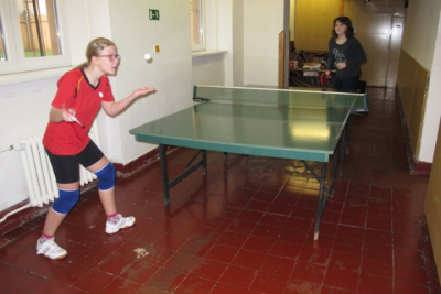 Mistrovství gymnázia ve stolním tenisu - průběh turnaje nižšího gymnázia