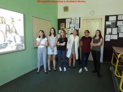 33688173_1961260497218706_1539390757914279936_n