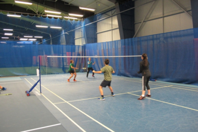 Sportovní den - nižší gymnázium - turnaj v badmintonu - mladší žactvo