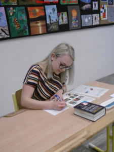 p1000891