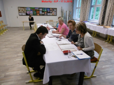 p1000944