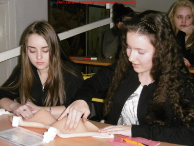 p10008041486974215