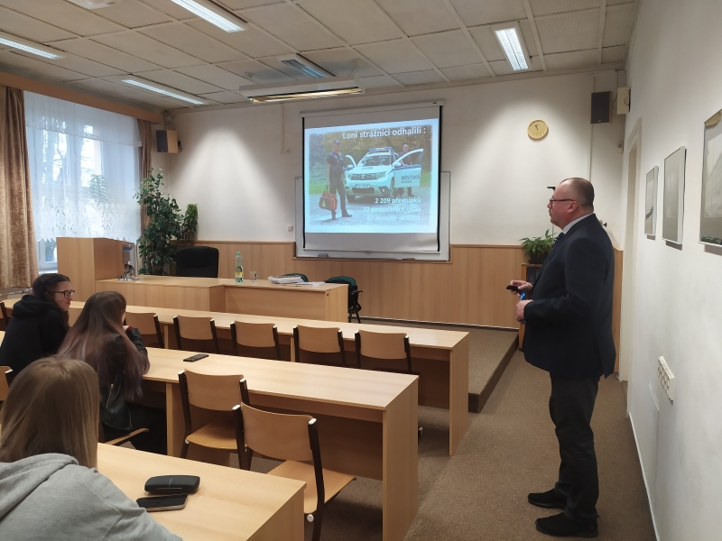 Ing. Petr Vícha na setkání s maturanty