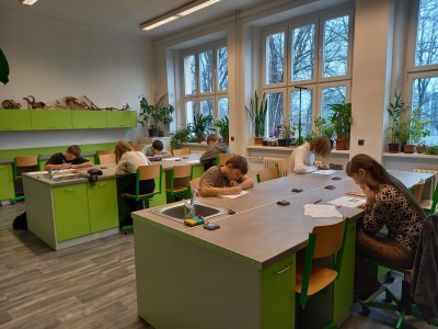 začalo školní kolo BiO v kategorii C a D