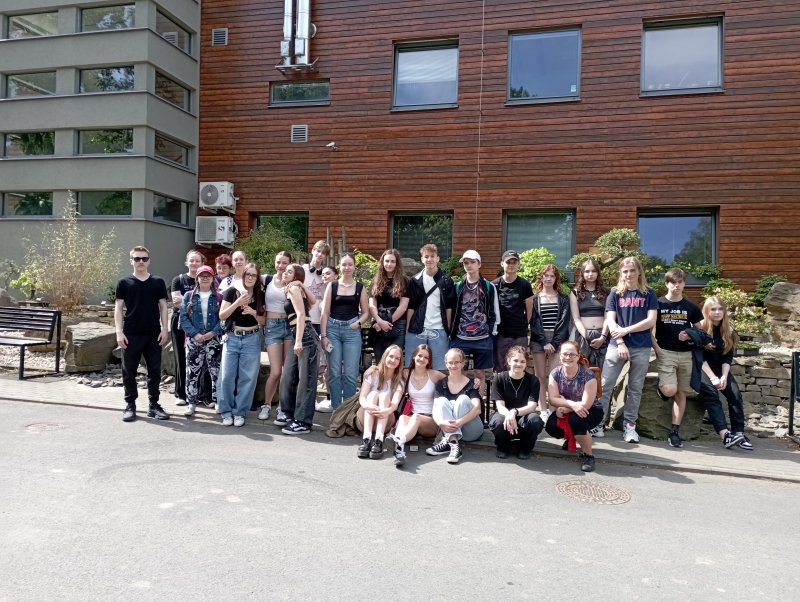 Studenti 1.A se v rámci Dne Země podívali do skleníků v ZOO Ostrava