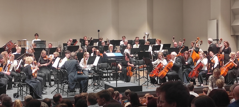 Mladí sólisté si zahráli s Janáčkovou filharmonií