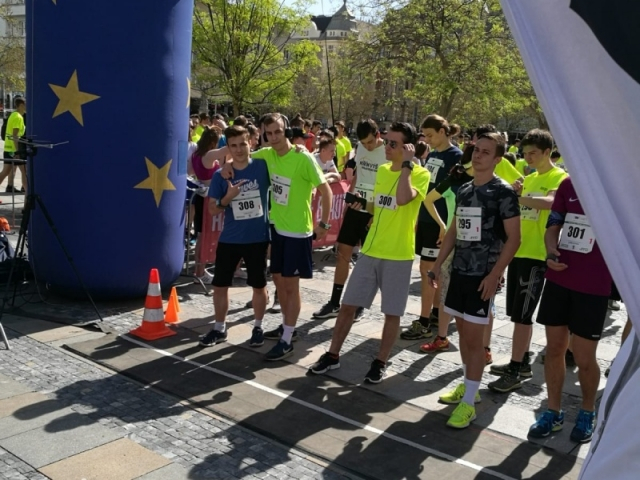 Maraton za 3 hodiny a 22 minut!