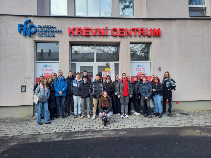 Žáci 3.A navštívili Krevní centrum FN Ostrava: Inspirace k budoucímu dárcovství