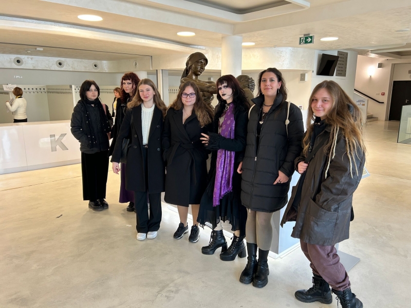 Studenti na anglickém divadle
