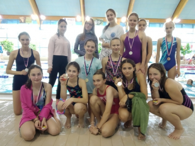 Městské kolo v plavání mladšího a staršího žactva, 15. října 2019 - reprezentantky naší školy