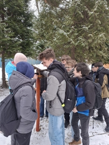 3.P připravuje krmítka