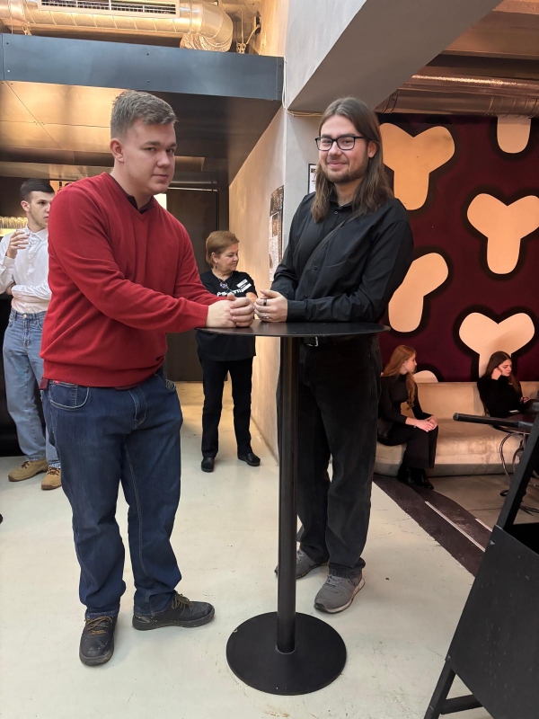 Návštěva divadla s příchutí šampaňského