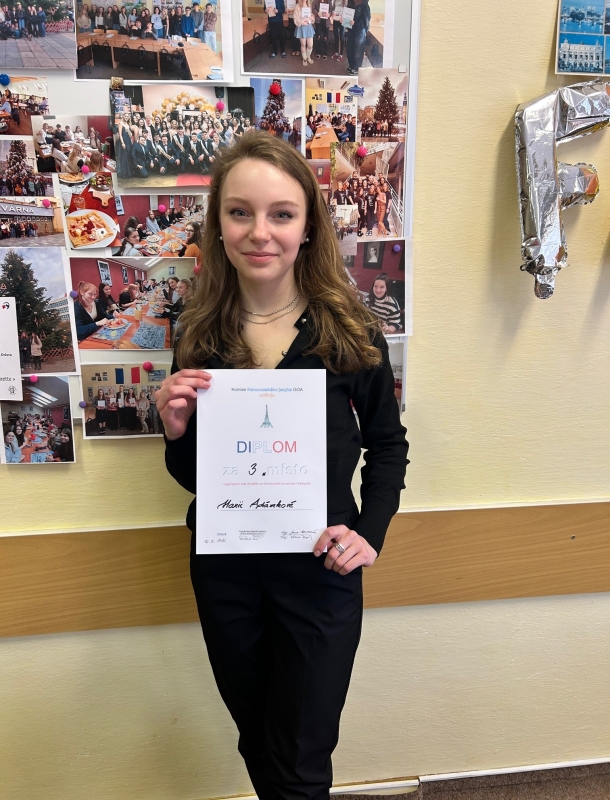 Úspěch francouzštinářky v regionálním kole Soutěže ve francouzské konverzaci