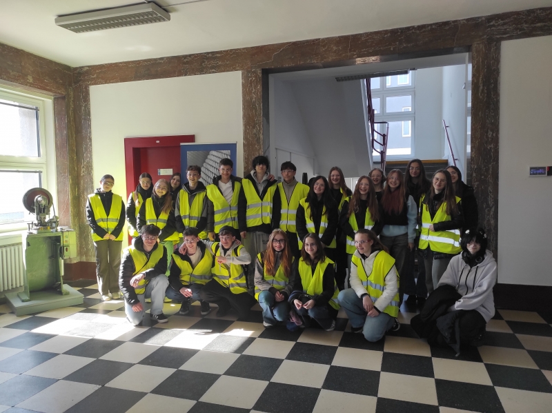 Od drátu k hřebíku: Kvarta na exkurzi v ŽDB Drátovna a.s.